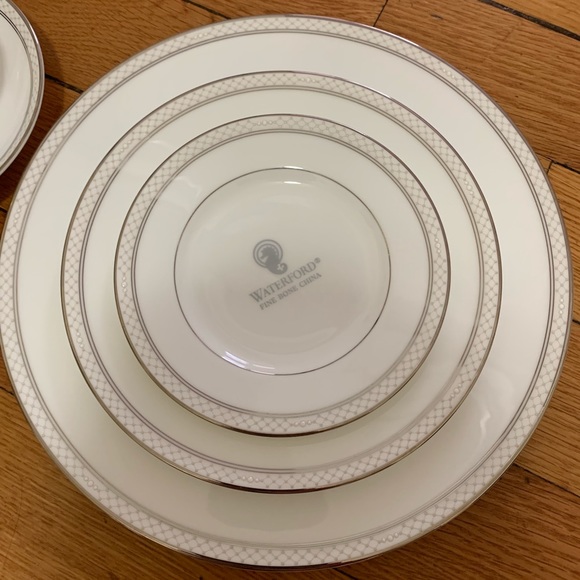 Waterford Padova 5-Piece Place Setting - Picture 1 of 6